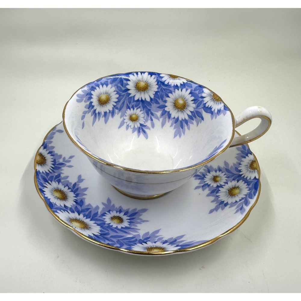 Grosvenor Bone China Tea Cup & Saucer Blue Daisy Floral England Vintage